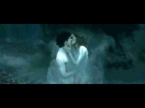 dating on earth kissing scene